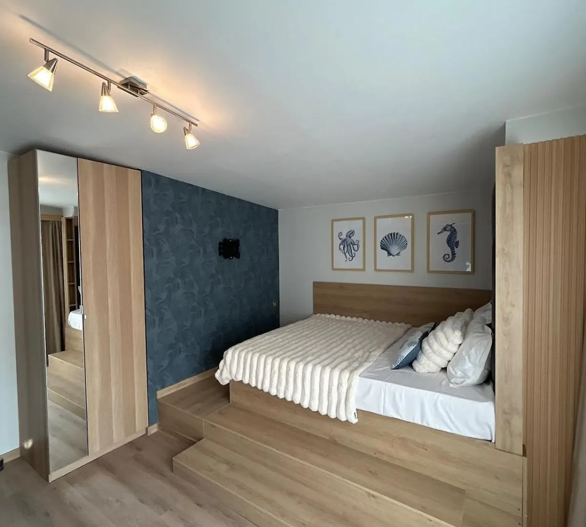 Wavehaven Apartment At South Bay Varna