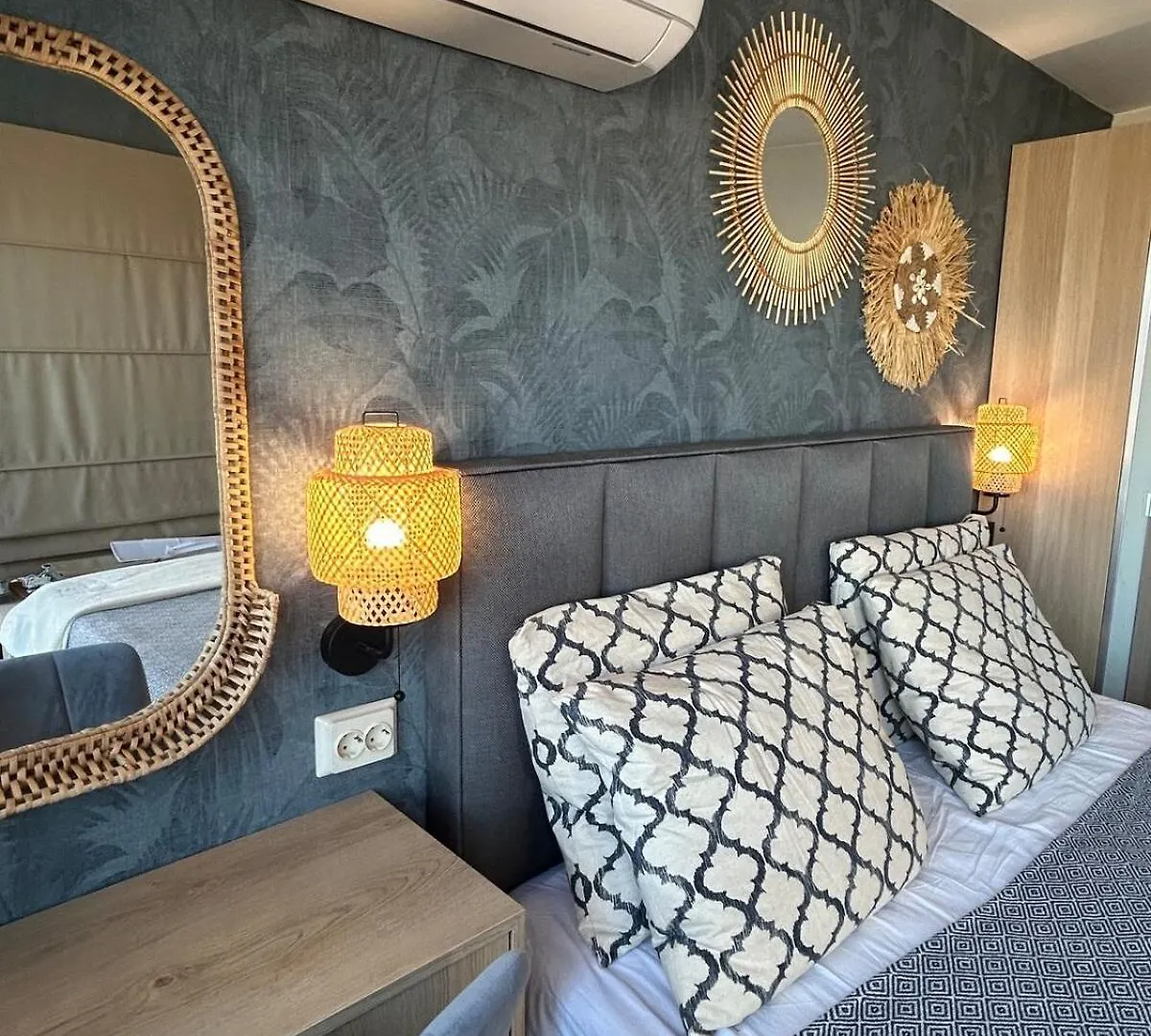 Wavehaven Apartment At South Bay Varna Bulgaria