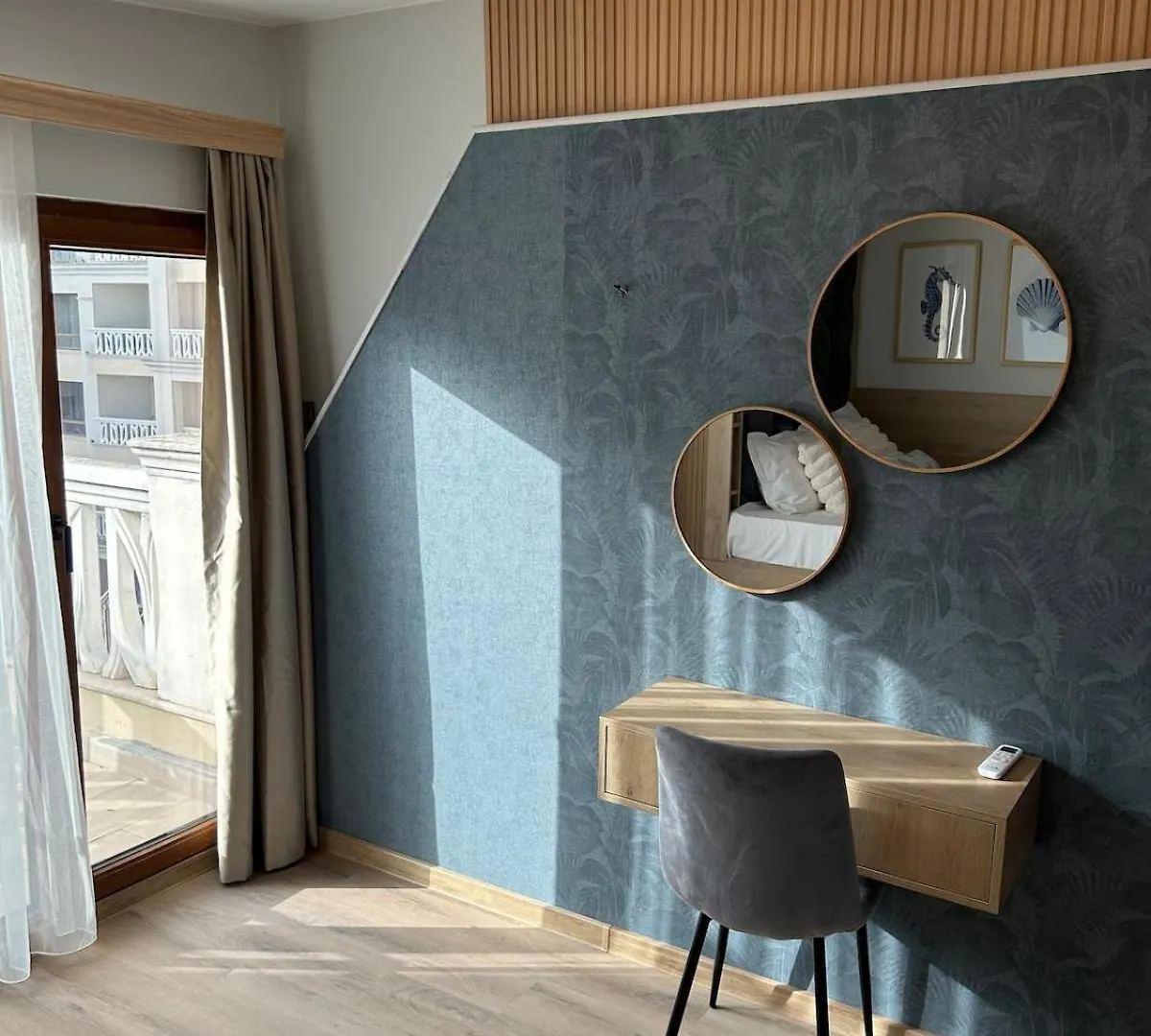 Wavehaven Apartment At South Bay Varna Bulgaria