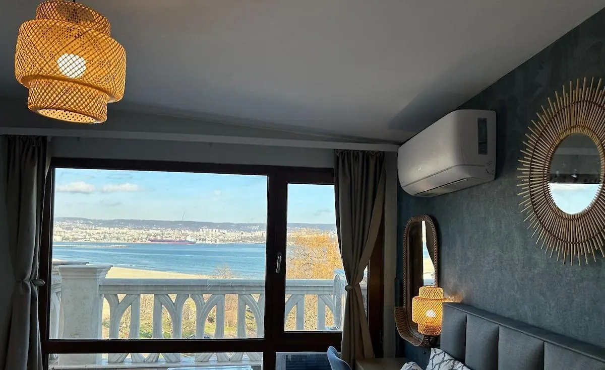Wavehaven Apartment At South Bay Varna Bulgaria